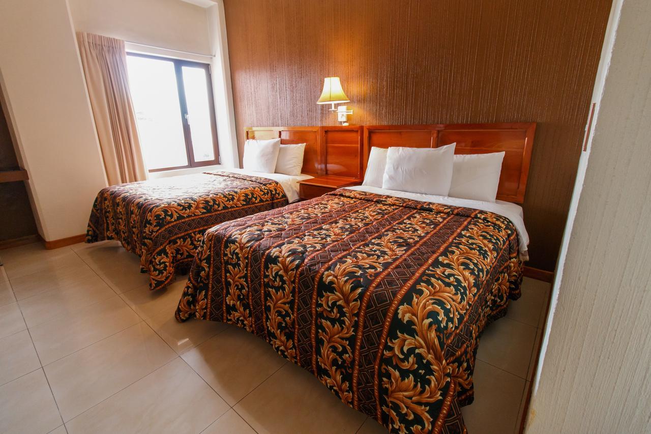 Hotel Anna Inn Olintepeque Oda fotoğraf