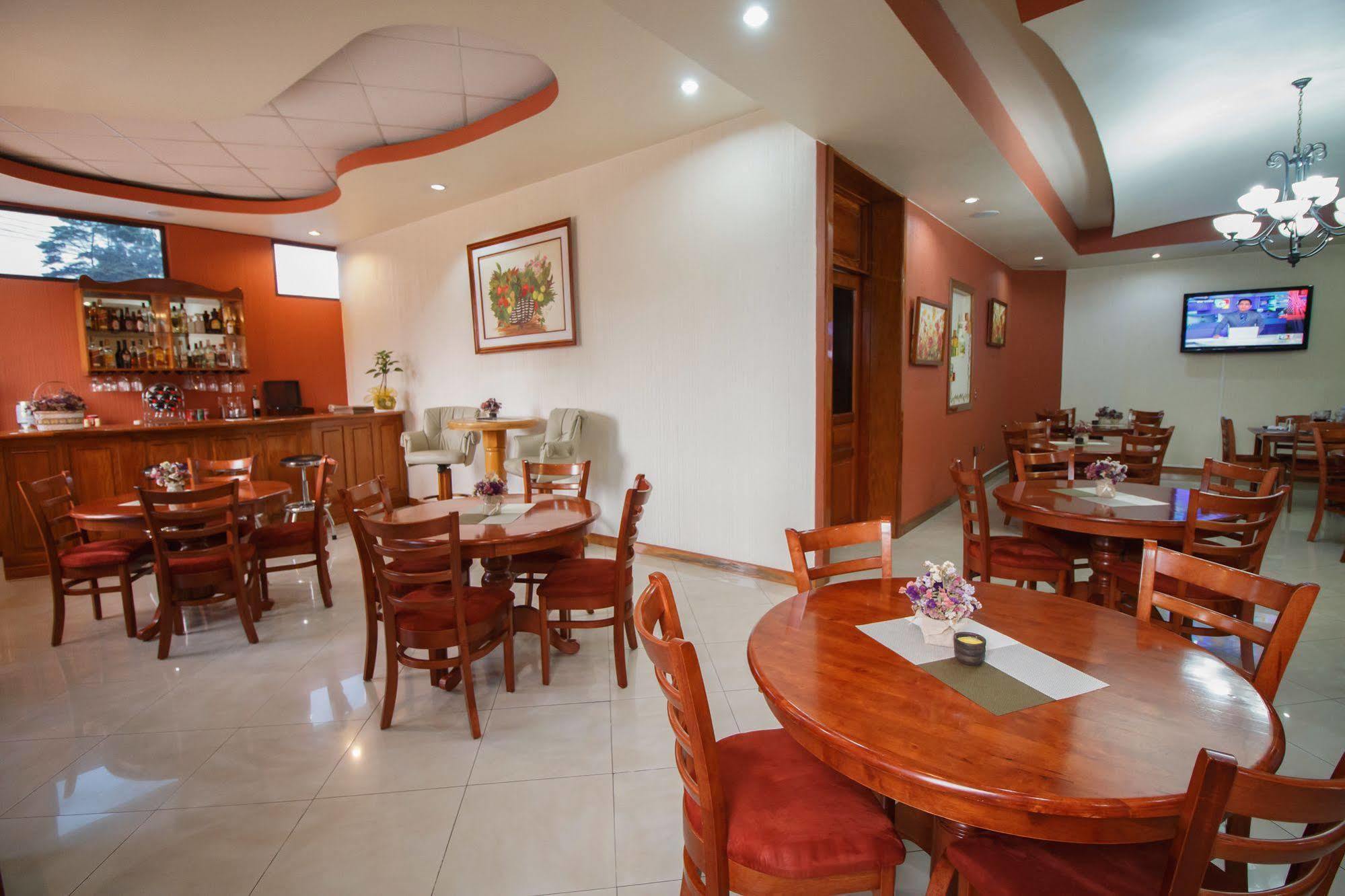 Hotel Anna Inn Olintepeque Dış mekan fotoğraf